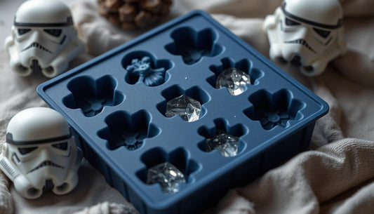 Bring the Galaxy to Your Glass: Creative Star Wars Silicone Ice Cube Mold (Dark Blue, 7.5cm)
