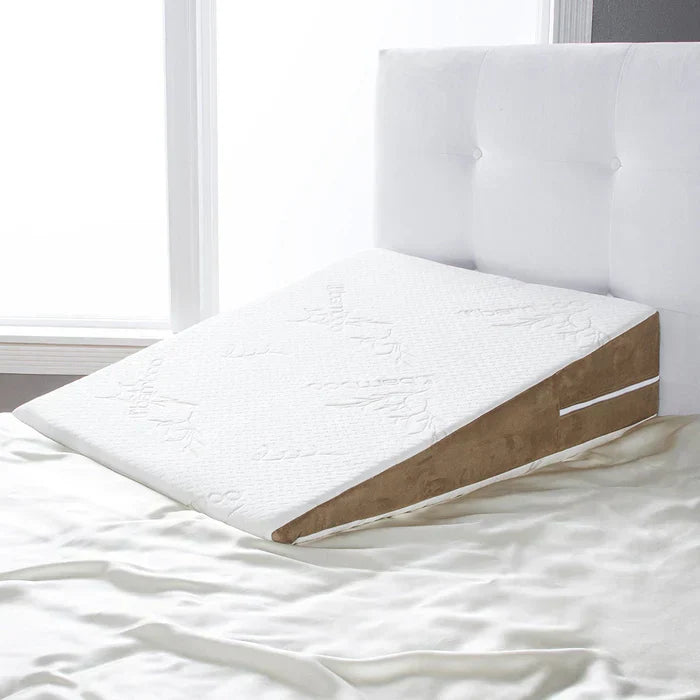 The Ideal Bed Wedge Memory Foam Pillow Guide: Comfort and Wellness Benefits with Tips for Buying